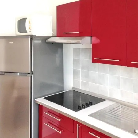 Accueillant A - 35 M², Terrasse Agreable Apartment